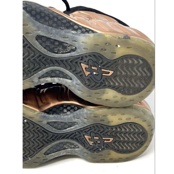 RARE Nike Air Foamposite One Black Metallic Copper Colorway Sneakers M-10.5